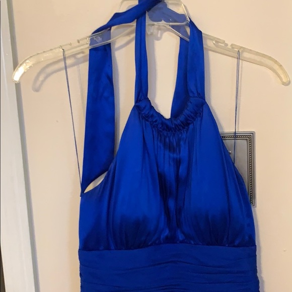 Cache dress - Picture 2 of 4